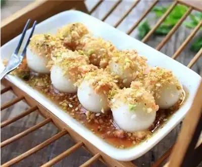 红糖碗糕的做法，红糖碗糕发糕的做法（身上像穿了小棉袄）