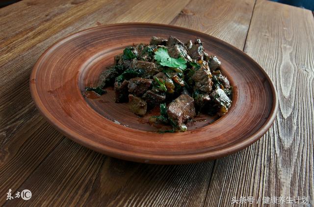 牛血的功效与作用禁忌，牛肉具有滋养脾胃的作用吗