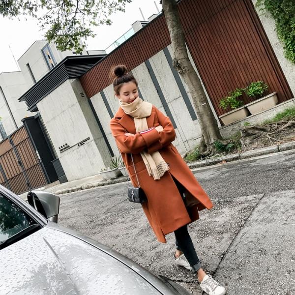 酱色应该搭配什么颜色好看，焦糖色衣服和什么颜色一起穿好看