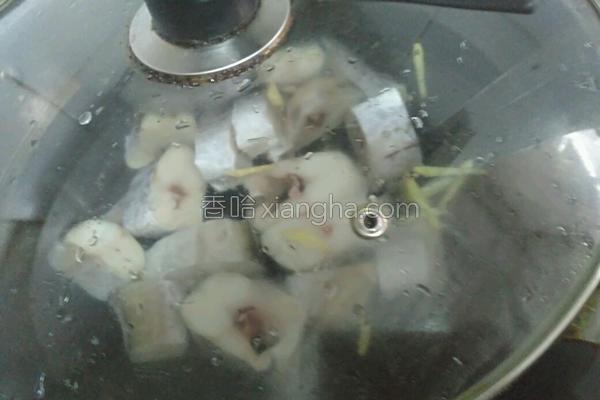 鳕鱼豆腐汤怎么做好吃，鳕鱼豆腐汤怎么做好吃又简单（清炖鳕鱼豆腐汤）