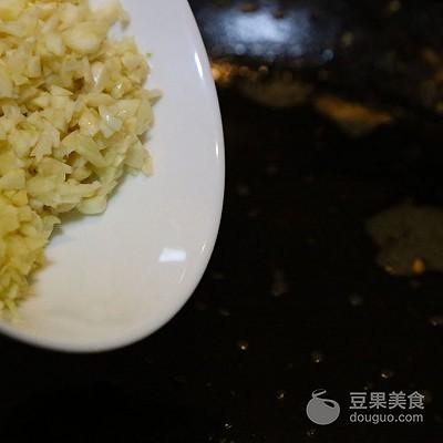 火锅底料怎么做，火锅底料怎么做麻辣烫（自制川香清油火锅底料#金龙鱼外婆乡小榨菜籽油）