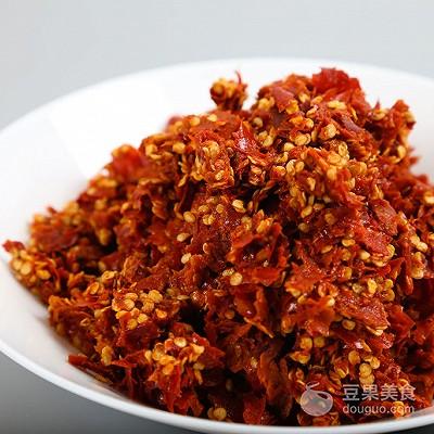 火锅底料怎么做，火锅底料怎么做麻辣烫（自制川香清油火锅底料#金龙鱼外婆乡小榨菜籽油）