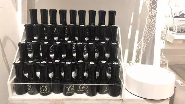 韩国火爆美甲店名，2020比较韩范的美甲店名字大全（最美女孩探最美的店第1期）