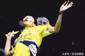 羽毛球发力技巧，羽毛球怎么发力技巧（羽毛球的发力小技巧）