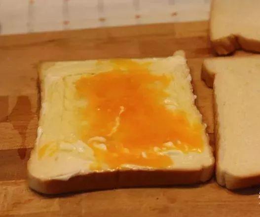 微波炉可以烤红薯，用微波炉如何能烤出美味的红薯（热乎乎的烤地瓜）