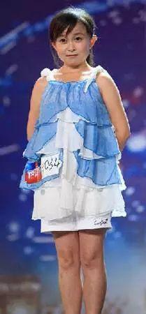 樱桃红之袖珍妈妈演员表，电视剧袖珍妈妈演员表介绍（原来是《中国达人秀》走出来的袖珍女孩）