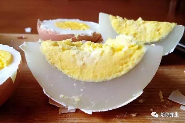 鹅蛋的功效与作用，鹅蛋的功效与作用孕妇（鸡蛋、鸭蛋、鹅蛋区别是什么）