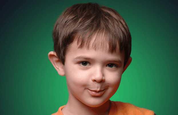 妈宝男的性格特点，妈宝男8大典型特征（父母这种性格组合容易养出“妈宝男”儿子）