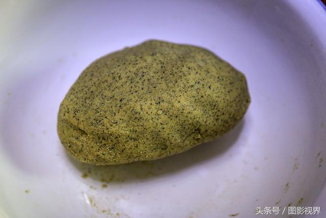 玉米面黄豆面小米面窝头做法，黄米面玉米面做窝窝头（黑豆黄豆玉米面小米面窝头白菜木耳猪肉大包子）