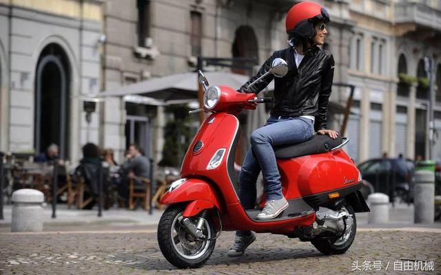 右脚麻酥酥的感觉是什么原因，女人右脚麻木是什么征兆（不如来个装逼实用又激情的性能车）