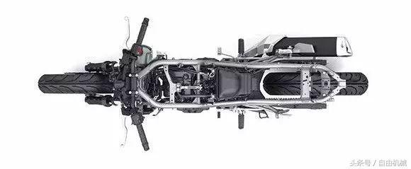 右脚麻酥酥的感觉是什么原因，女人右脚麻木是什么征兆（不如来个装逼实用又激情的性能车）