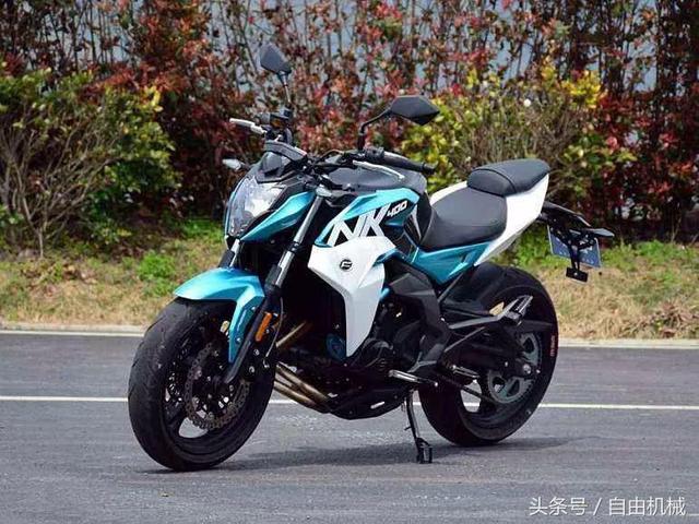 右脚麻酥酥的感觉是什么原因，女人右脚麻木是什么征兆（不如来个装逼实用又激情的性能车）