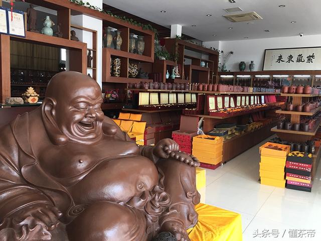 宜兴紫砂壶市场在哪里，紫砂壶产地（部分经营者成交量暴跌70%）