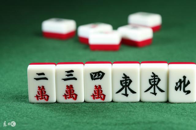 新手怎么打麻将，如何打麻将（新手如何上手打麻将）