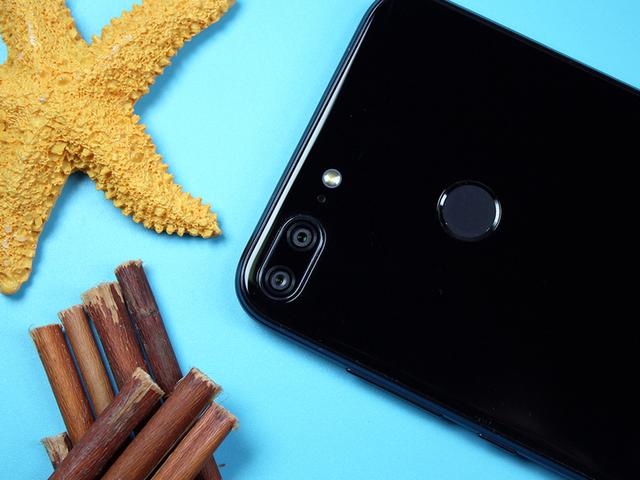 华为荣耀9青春版，华为荣耀9青春版手机怎么样（孙杨站台的国产精品机）