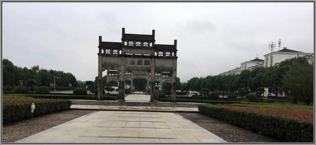 敬亭山在哪里个地方，敬亭山在哪里（有中国诗山之称的是什么山）