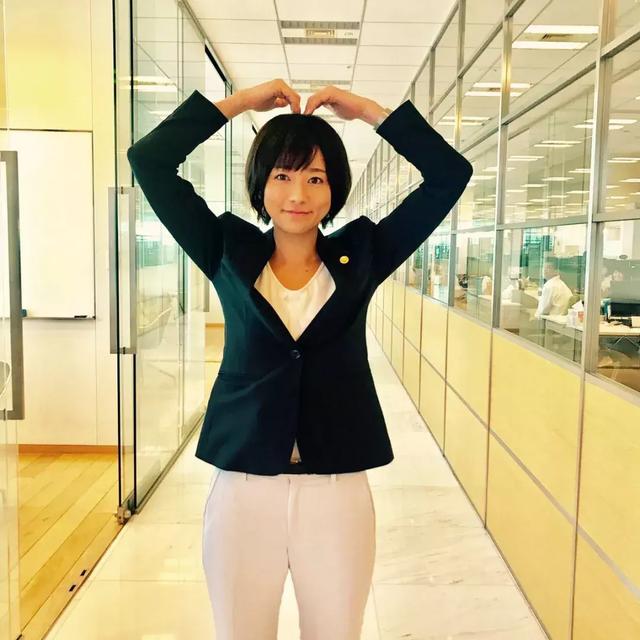 动漫男生头像帅气冷漠,江孑 酷冷漠帅气黑白动漫男头微信(陪你一起迎接2018吧) 动漫男生头像帅气冷漠,江孑 酷冷漠帅气黑白动漫男头微信(陪你一起迎接2018吧)