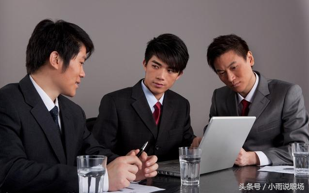 家里有急事需要立即辞职怎么办，有急事必须辞职但不批怎么办（人力资源管理中劳动关系管理模块）