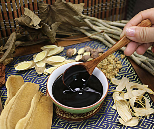 拔毒膏怎么清洗，断痒拔毒膏哪里有卖多少钱一支（膏药过敏怎么办呢）