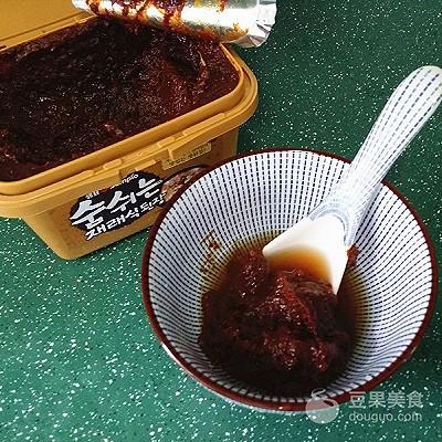鳗鱼干怎么做好吃，油炸鳗鱼干怎么做好吃（酱蒸鳗鱼干#优思明恋恋冬日）