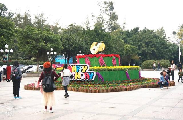 广州brt最旺的二个站，如今，在广州坐BRT这么酷炫