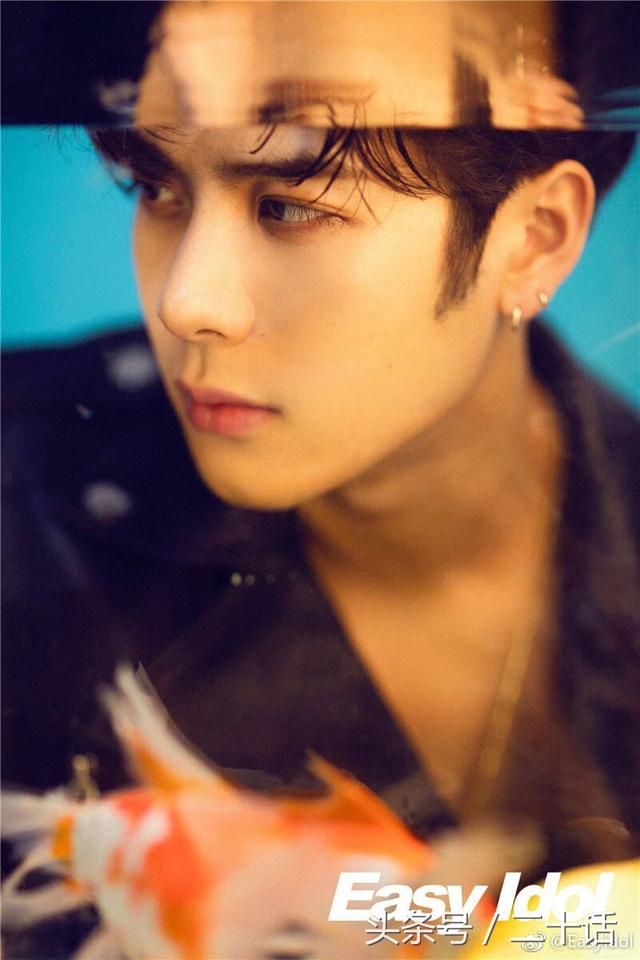 yk是什么意思，壁咚什么意思（希望大家能了解一下真实的王嘉尔）