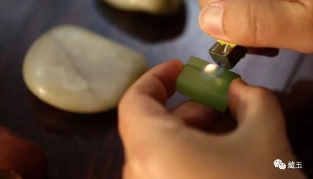 和田玉怎么识别，如何识别和田玉（这几种鉴别和田玉真假的方法）
