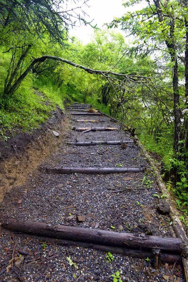 九寨沟有什么好玩的，稻城亚丁和九寨沟有哪些区别（九寨沟边上的小九寨）