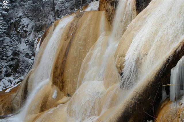 牟尼沟在哪里 主要景点有哪些，牟尼沟在哪里（冬至黄龙，寻美牟尼沟）