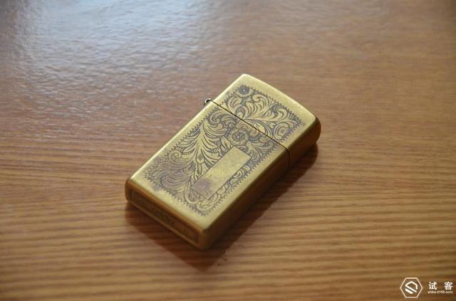 zippo打火机怎么换火石，zippo怎么换火石（我与我的zippo们）