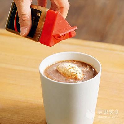 热巧克力怎么做，如何制作热巧克力（香浓可口——热巧克力）