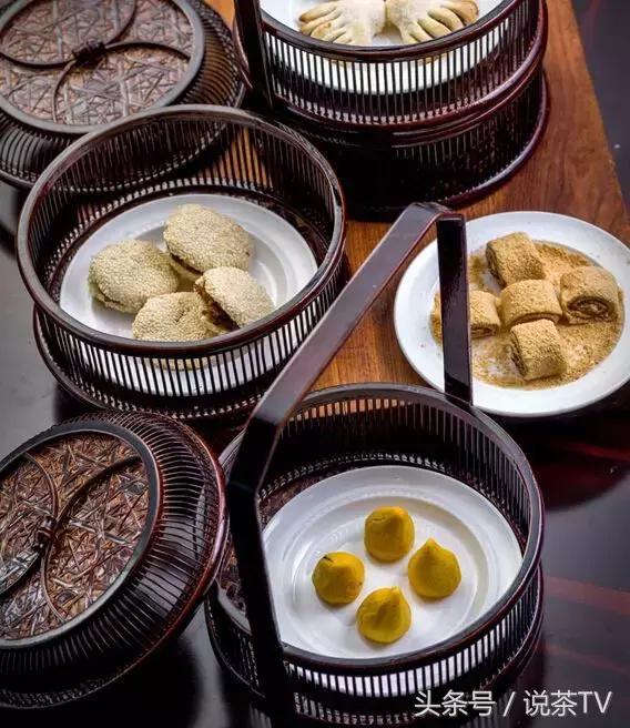 枣花酥饼制作方法，枣泥花酥的做法（北京过年必备的京八件）