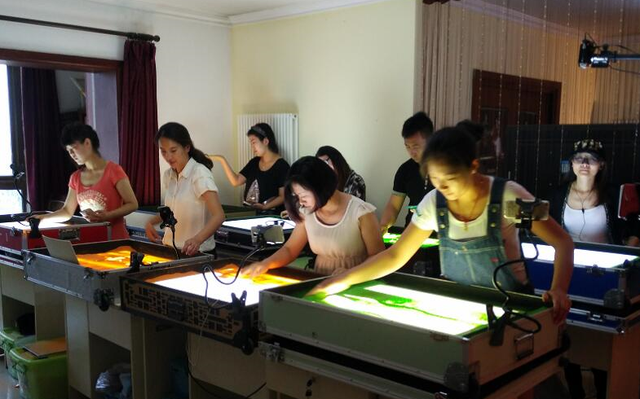 我想学沙画，4个年赚30万的沙画项目（沙画难不难学）