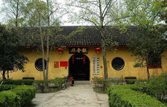 白雀东南飞，湖州知名寺庙总览