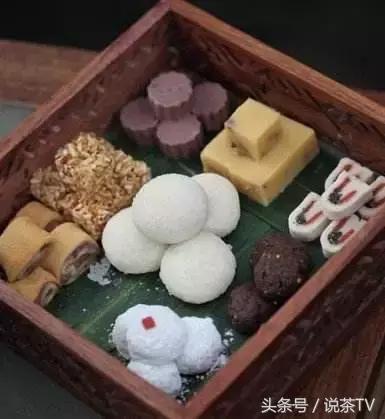 枣花酥饼制作方法，枣泥花酥的做法（北京过年必备的京八件）