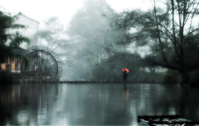 又冷又下雨的诗句，下雨很阴冷的诗句（关于冬雨的十首古诗词）