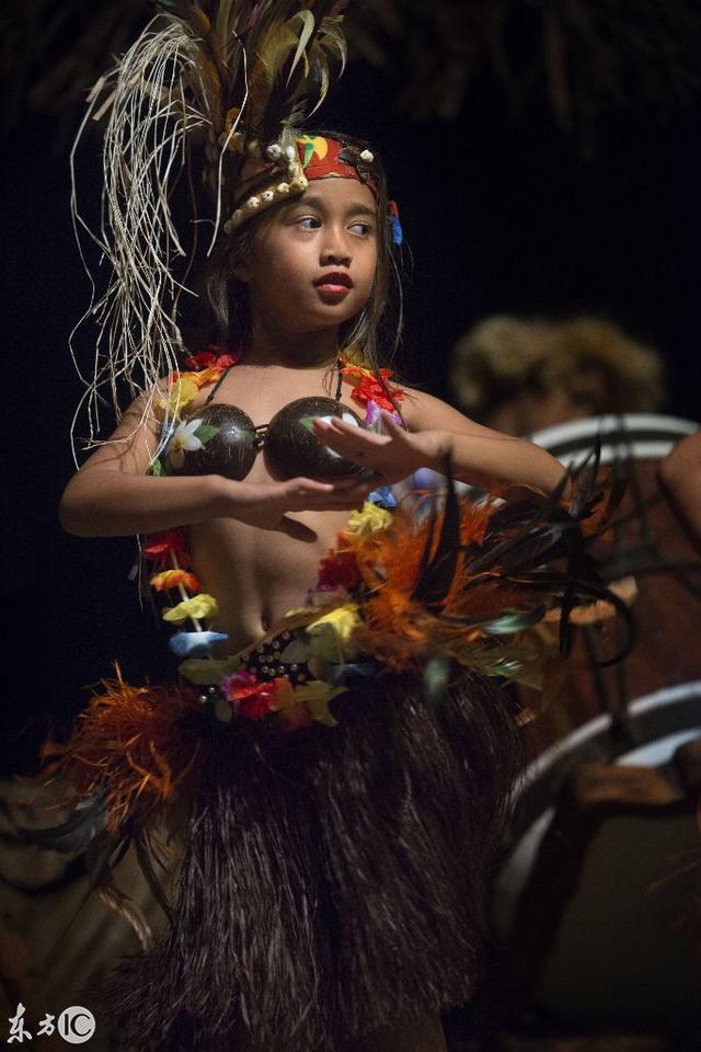 拉罗汤加岛，拉罗汤加岛 战场上的快乐圣诞（风景如画的拉罗汤加岛）