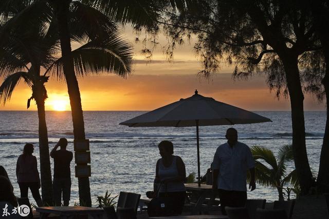 拉罗汤加岛，拉罗汤加岛 战场上的快乐圣诞（风景如画的拉罗汤加岛）