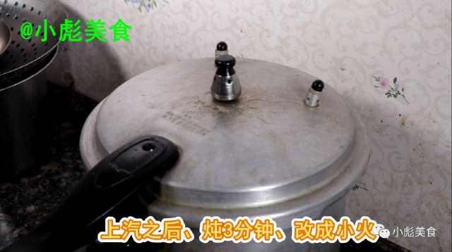 猪尾炖什么好吃，猪尾汤炖什么好吃（教你在家炖猪尾巴）