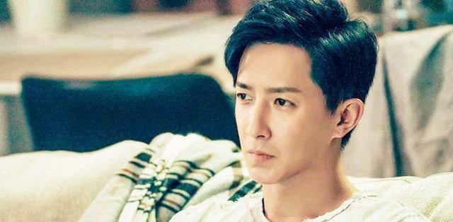 当群演怎么做到一下子哭出来，当群演怎么做到一下子哭出来的（打闹被保安驱赶）