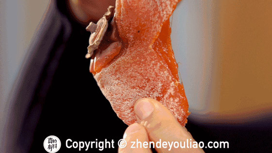 柿饼冷藏还是冷冻，柿饼要放冰箱冷冻吗（用这种方法保存半年不会坏）