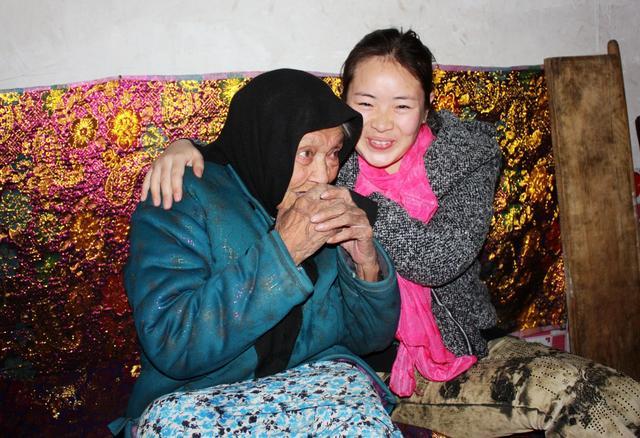 寿比南山福如东海，福如东海寿比南山的全句是什么（祝您全家：福如东海长流水）