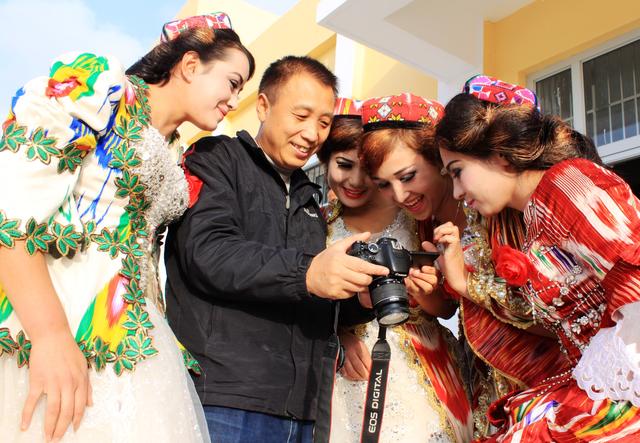 寿比南山福如东海，福如东海寿比南山的全句是什么（祝您全家：福如东海长流水）