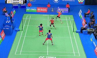 羽毛球双打发球规则，羽毛球双打规则（从持拍、站位、握拍、挥拍、举拍、发球一一讲解）