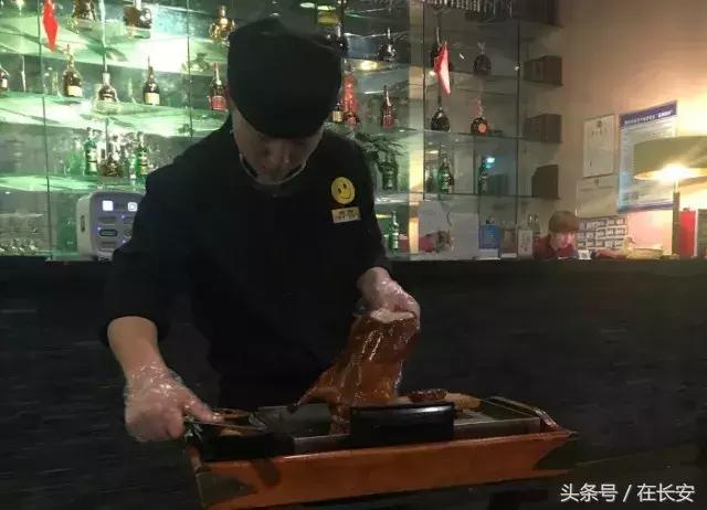 羲和雅苑烤鸭坊，西安哪有烤鸭最正宗啊（藏在古城的正经烤鸭馆子）