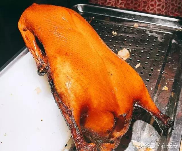 羲和雅苑烤鸭坊，西安哪有烤鸭最正宗啊（藏在古城的正经烤鸭馆子）