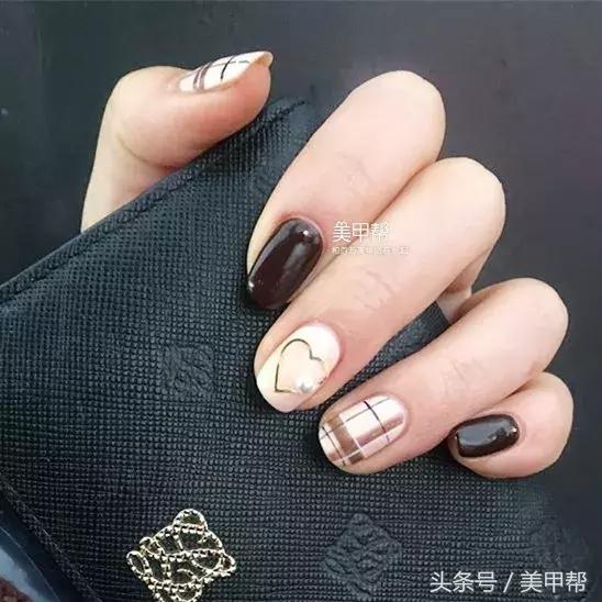 美甲图片大全，美甲图（这50款美甲，耐看不过时）