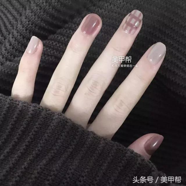 美甲图片大全，美甲图（这50款美甲，耐看不过时）