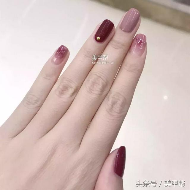 美甲图片大全，美甲图（这50款美甲，耐看不过时）
