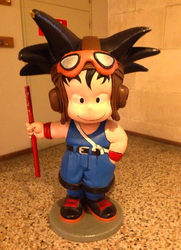 丁丁在苏联为什么买不到了，丁丁在苏联（80后们熟悉的丁丁和蓝精灵祖籍就在布鲁塞尔）